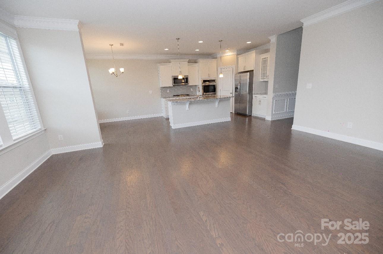 Mooresville, North Carolina, 28117, United States, 4 Bedrooms Bedrooms, ,3 BathroomsBathrooms,Residential,For Sale,1897276