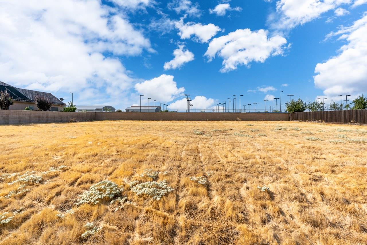 Fresno, California, 93730, United States, ,Residential,For Sale,1924447