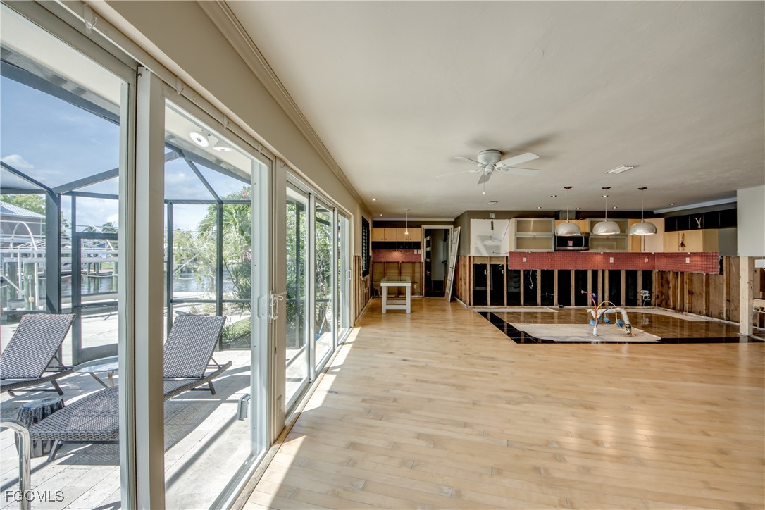 Matlacha, Florida, 33993, United States, 3 Bedrooms Bedrooms, ,2 BathroomsBathrooms,Residential,For Sale,1974777