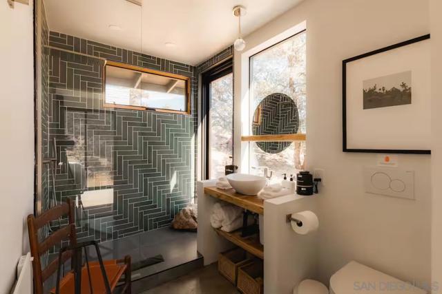 Pioneertown, California, 92268, United States, 2 Bedrooms Bedrooms, ,2 BathroomsBathrooms,Residential,For Sale,1990381