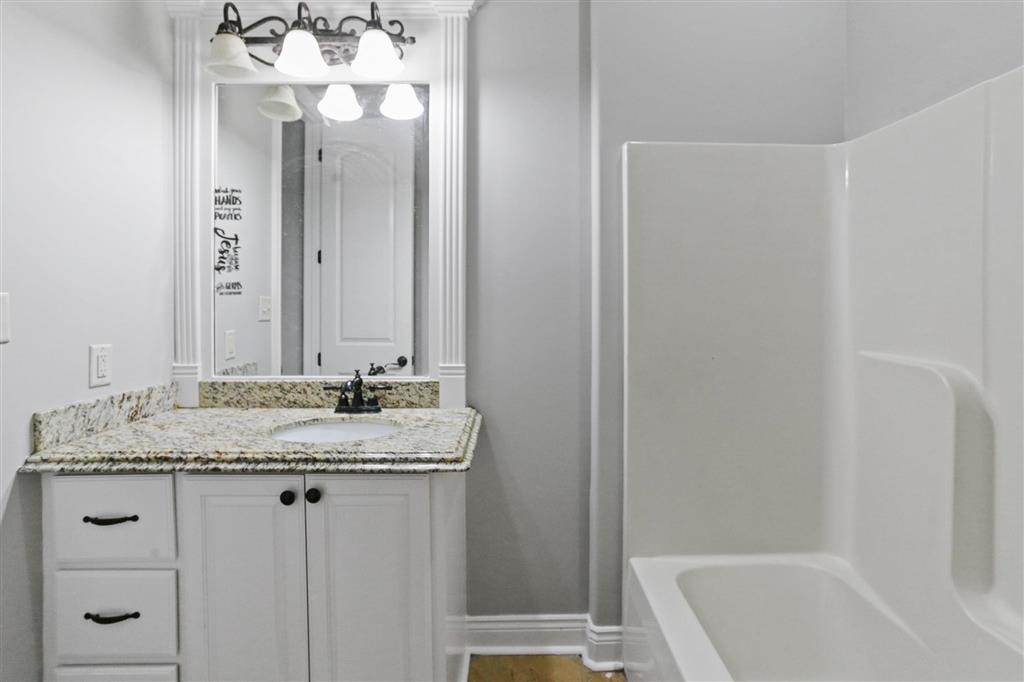 Sulphur, Louisiana, 70663, United States, 4 Bedrooms Bedrooms, ,4 BathroomsBathrooms,Residential,For Sale,1977800