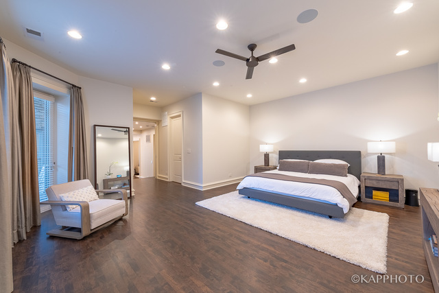 319 West Erie Street, 2W, Chicago, Illinois, 60654, United States, 2 Bedrooms Bedrooms, ,3 BathroomsBathrooms,Residential,For Sale,319 West Erie Street , 2W,1010581