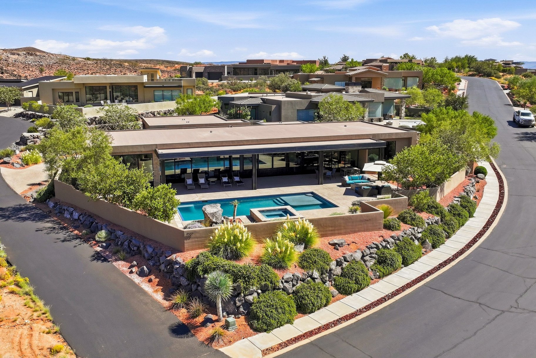  Warm Desert Modern Single Level Living in the Gated side of the Ledges Course - 物件實景