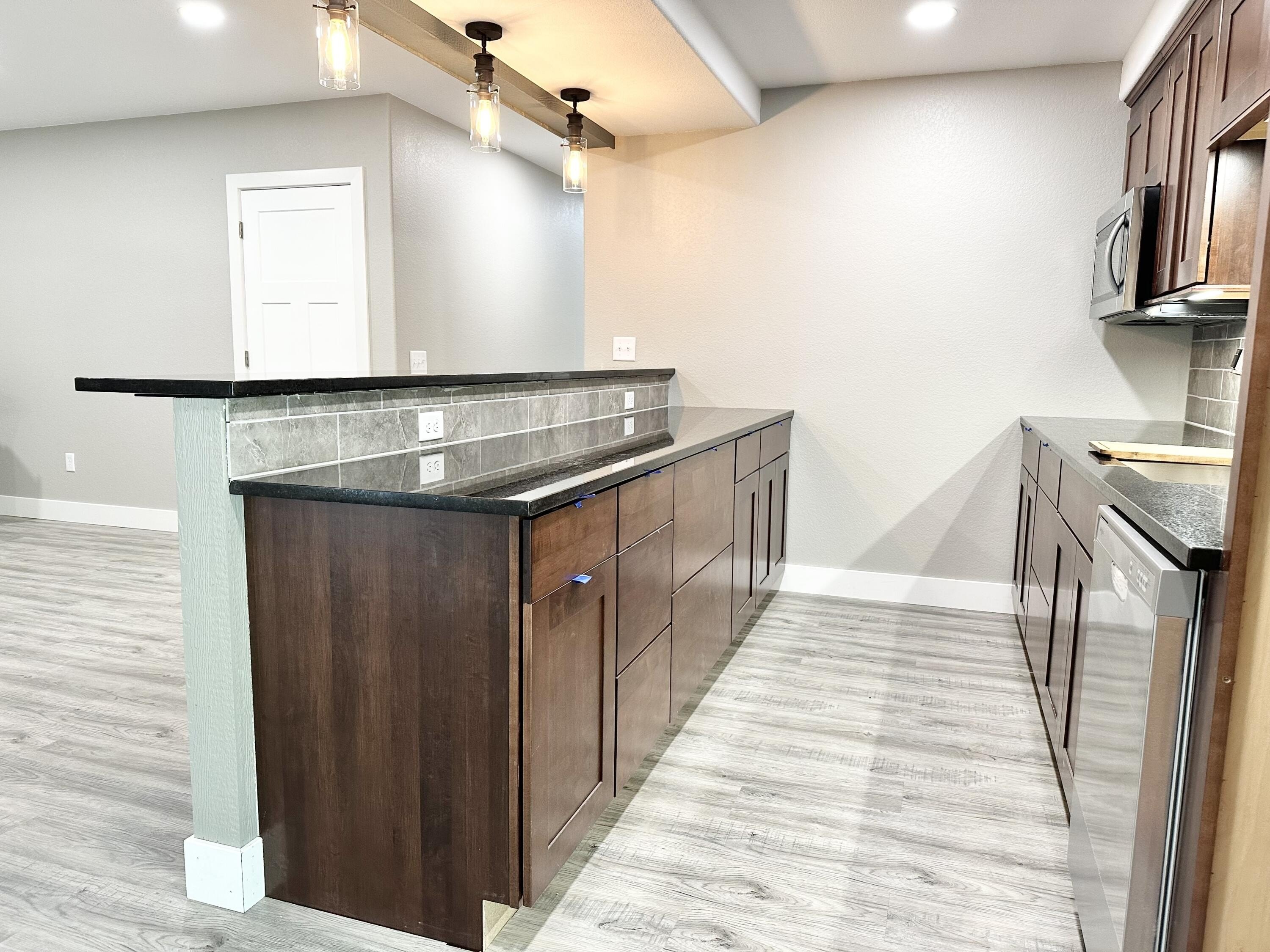 Shell Knob, Missouri, 65747, United States, 5 Bedrooms Bedrooms, ,3 BathroomsBathrooms,Residential,For Sale,1982122