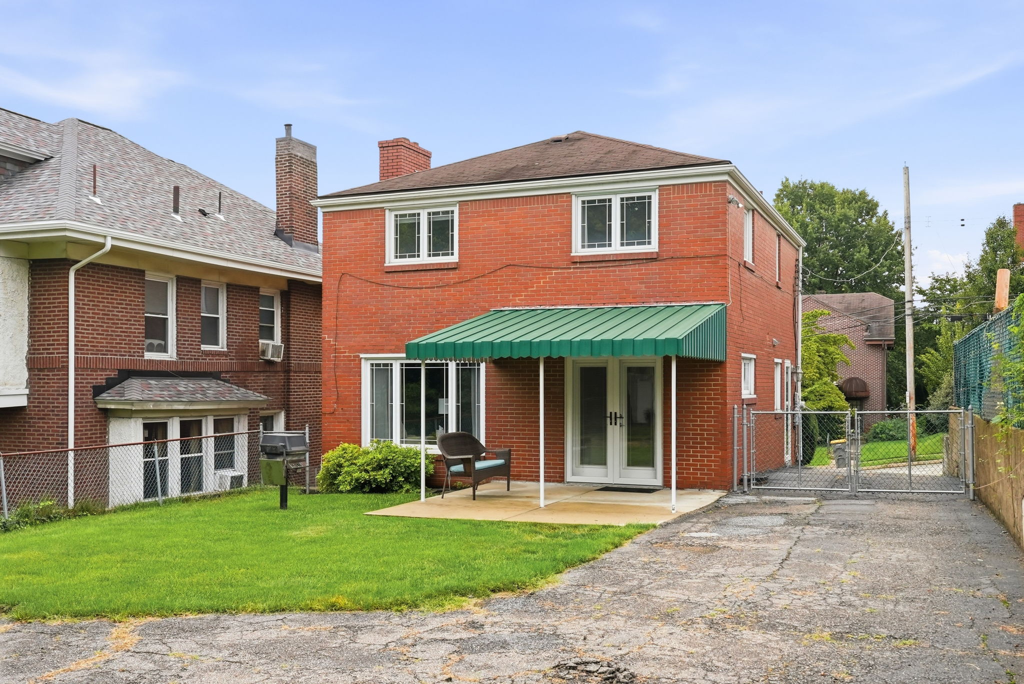  2722 Espy Avenue, Pittsburgh, PA 15216 - 物件實景