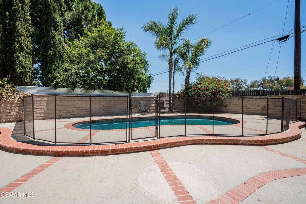 Granada Hills, California, 91344, United States, 4 Bedrooms Bedrooms, ,2 BathroomsBathrooms,Residential,For Sale,1900791