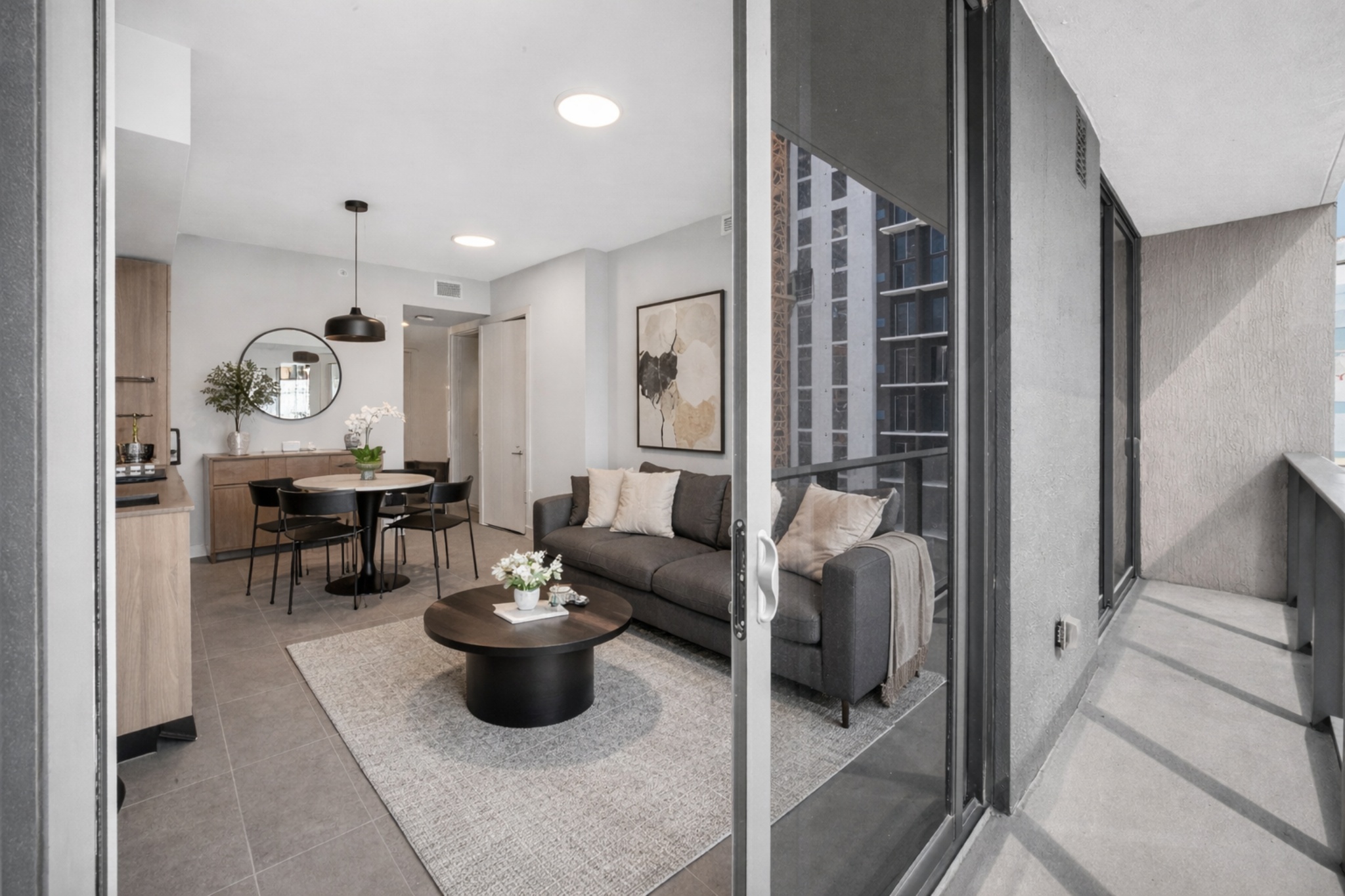  121 NE 5th St, Miami, FL, 33132 - 物件實景