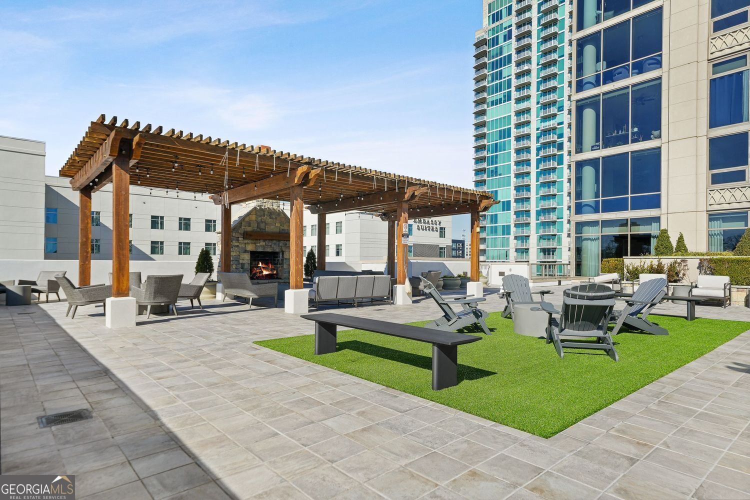 Atlanta, Georgia, 30363, United States, 2 Bedrooms Bedrooms, ,3 BathroomsBathrooms,Residential,For Sale,2012168