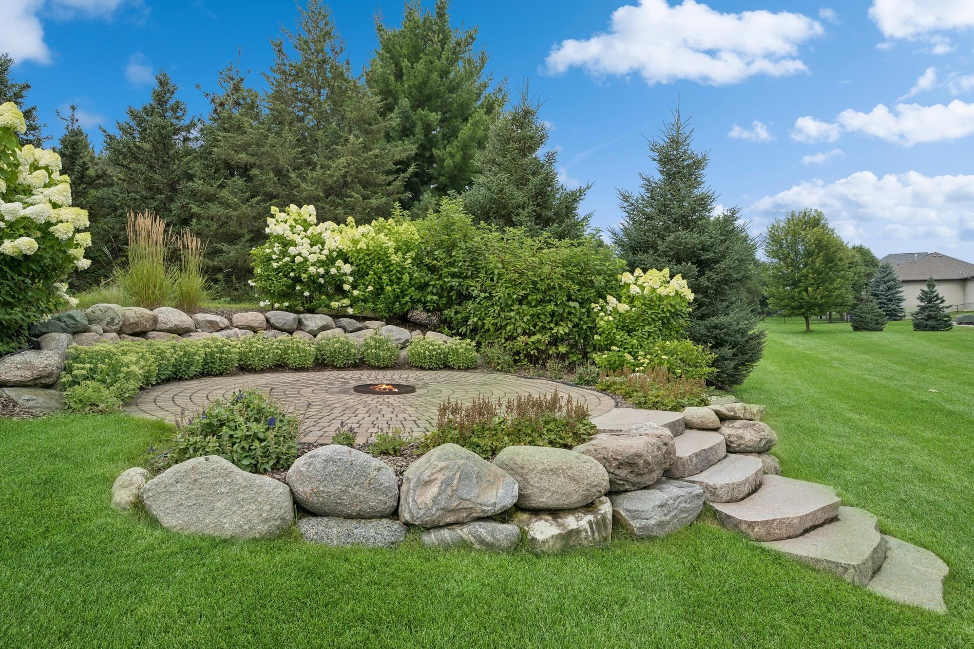 Brooklyn Park, Minnesota, 55445, United States, 5 Bedrooms Bedrooms, ,3 BathroomsBathrooms,Residential,For Sale,1991127