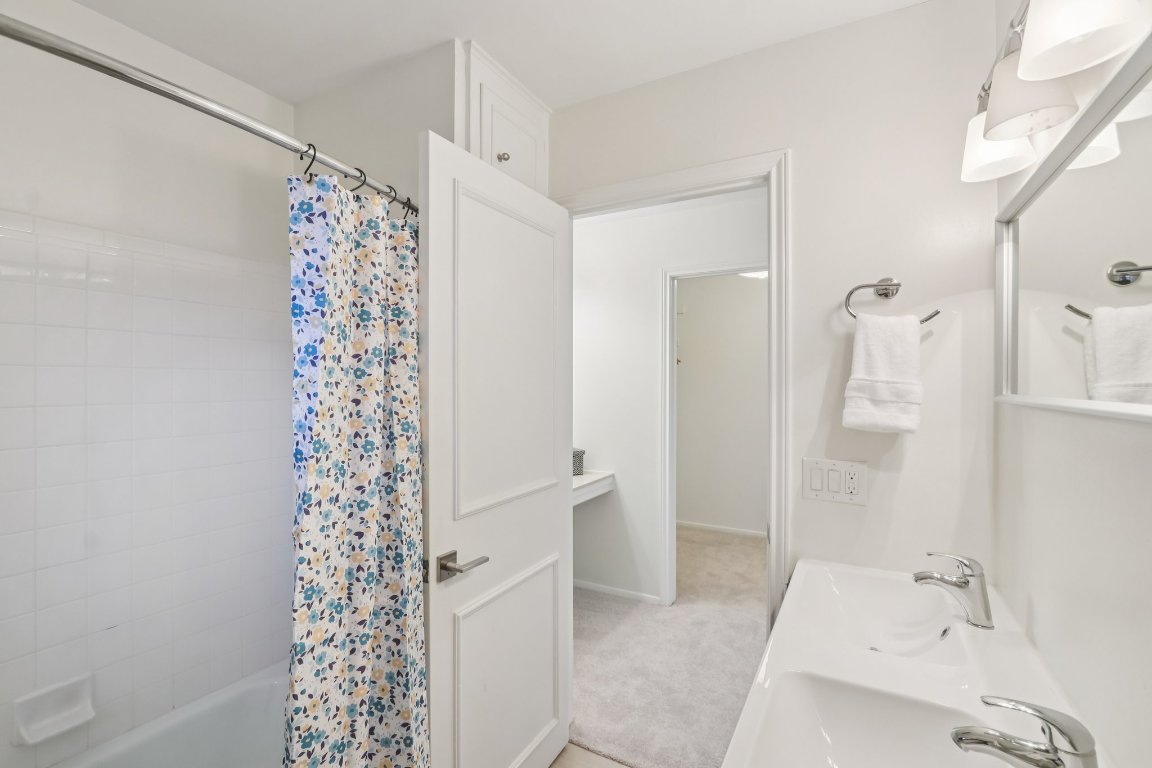 Austin, Texas, 78748, United States, 3 Bedrooms Bedrooms, ,2 BathroomsBathrooms,Residential,For Sale,2003367