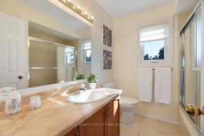 Stittsville, Ontario, K2S 1J8, CA, 3 Bedrooms Bedrooms, ,3 BathroomsBathrooms,Residential,For Sale,1998385