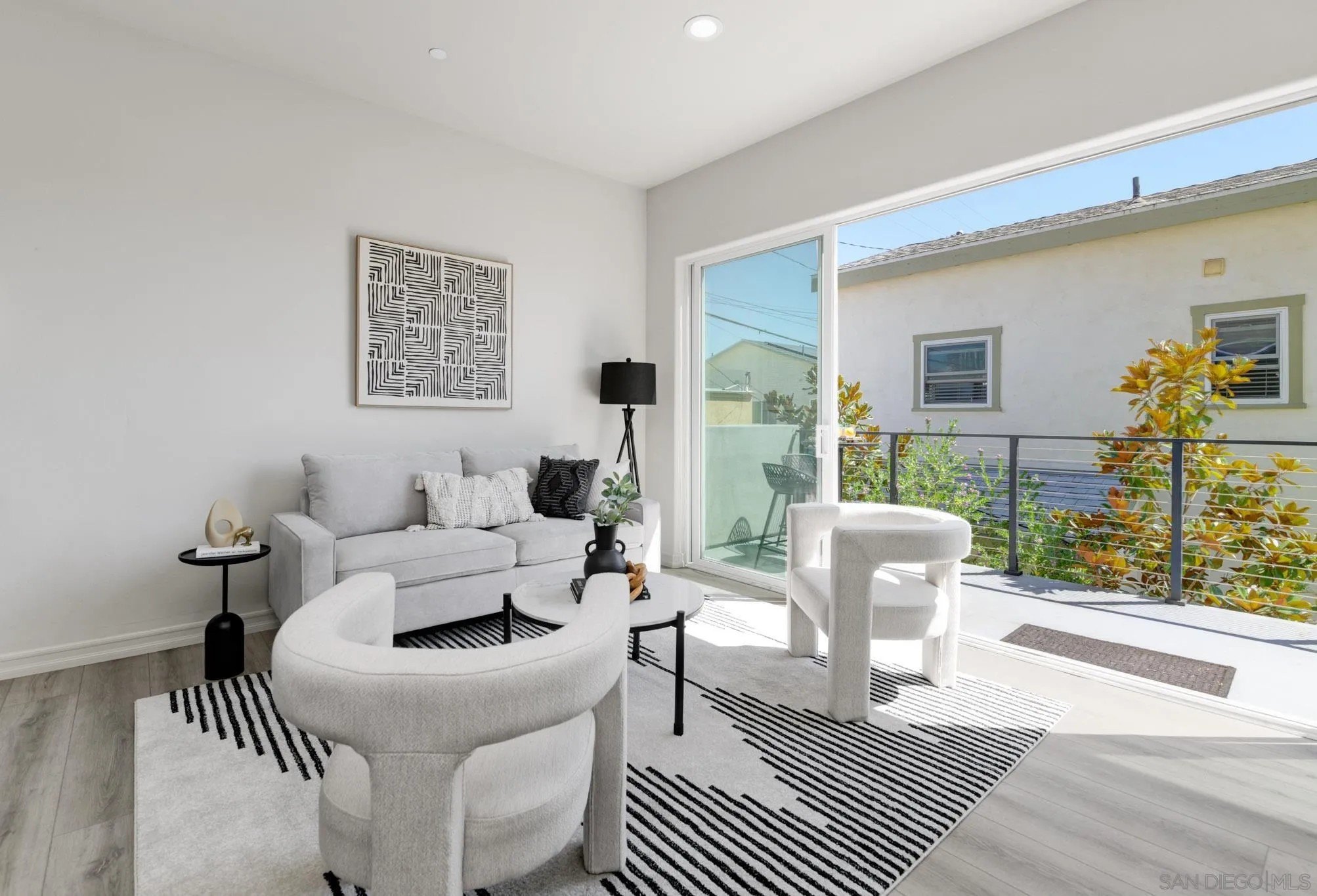 San Diego, California, 92104, United States, 3 Bedrooms Bedrooms, ,3 BathroomsBathrooms,Residential,For Sale,1942176
