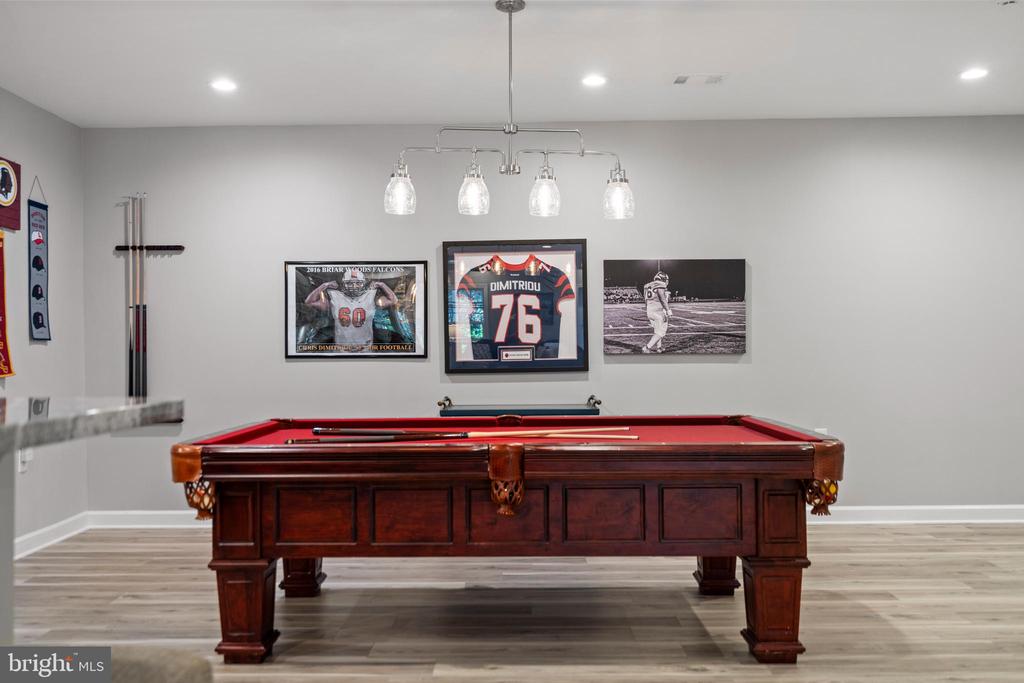 Broadlands, Virginia, 20148, United States, 5 Bedrooms Bedrooms, ,5 BathroomsBathrooms,Residential,For Sale,1977540