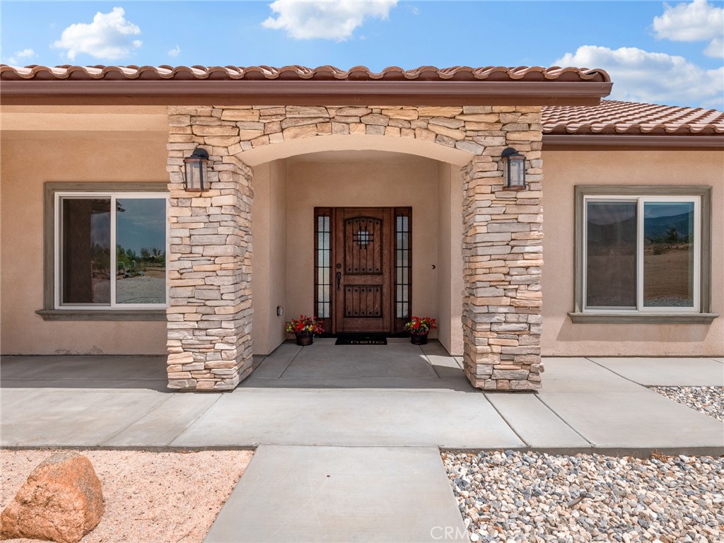 Phelan, California, 92371, United States, 3 Bedrooms Bedrooms, ,3 BathroomsBathrooms,Residential,For Sale,1927192