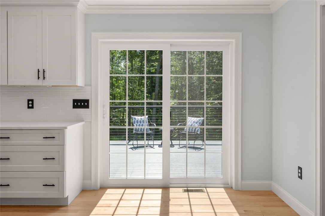 Cumberland, Rhode Island, 02864, United States, 3 Bedrooms Bedrooms, ,3 BathroomsBathrooms,Residential,For Sale,1991986