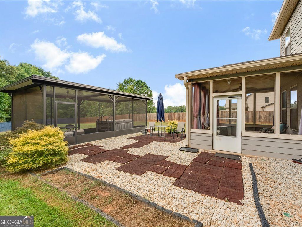 Locust Grove, Georgia, 30248, United States, 5 Bedrooms Bedrooms, ,4 BathroomsBathrooms,Residential,For Sale,1903233