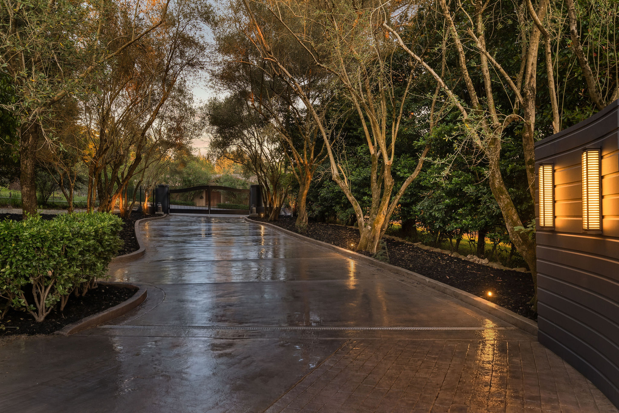  5645 Bacon Road - 物件實景