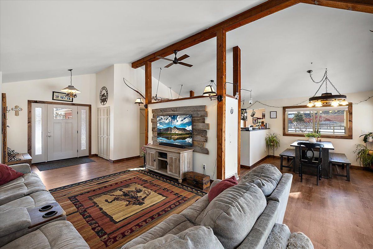 Metamora, Michigan, 48455, United States, 3 Bedrooms Bedrooms, ,2 BathroomsBathrooms,Residential,For Sale,1705008