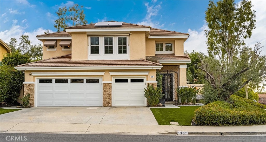 Lake Forest, California, 92610, United States, 6 Bedrooms Bedrooms, ,3 BathroomsBathrooms,Residential,For Sale,1850391