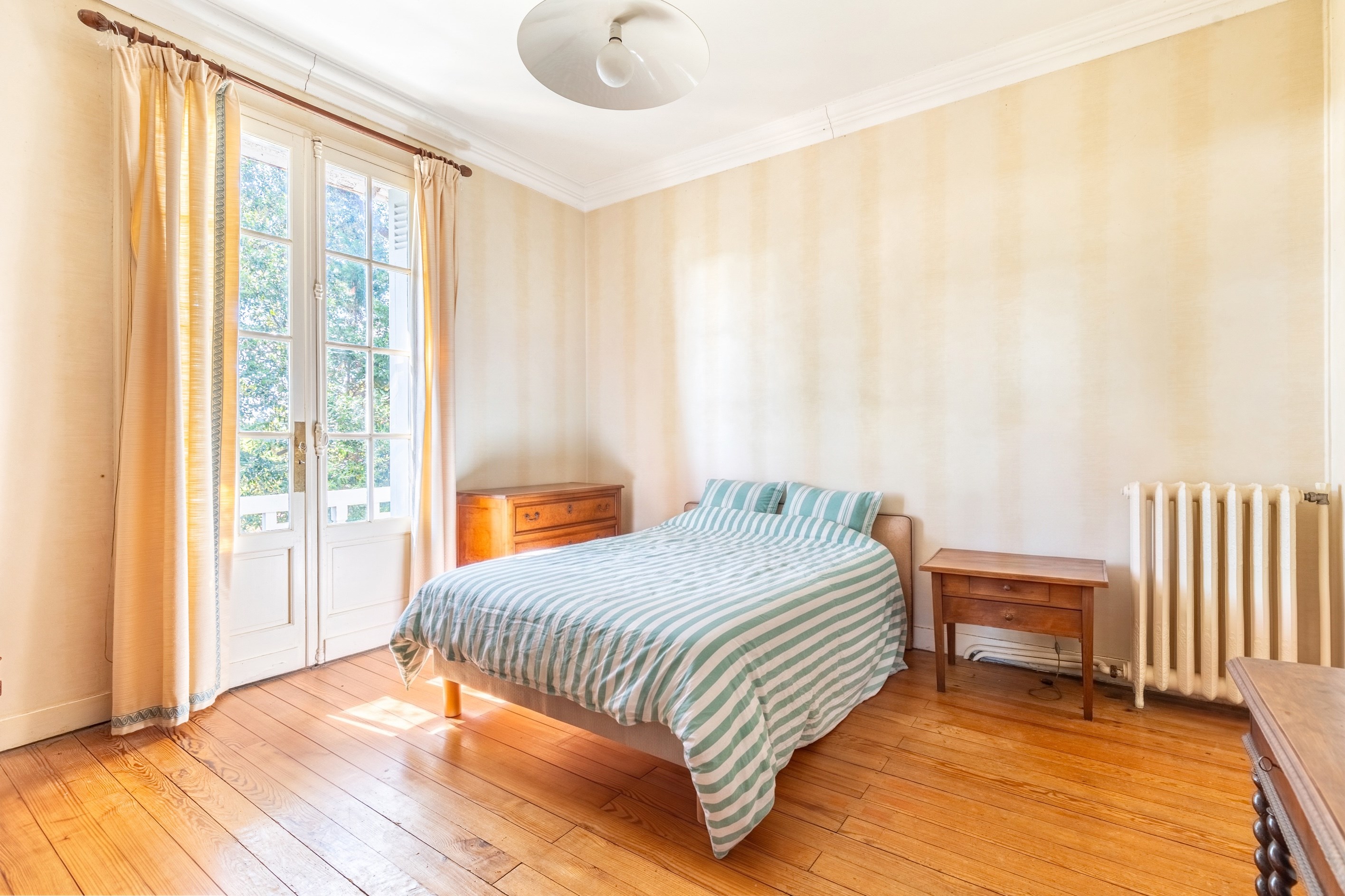  PARC PEREIRE – ELEGANT HISTORIC VILLA JUST 500 METRES FROM THE BEACH - 物件實景