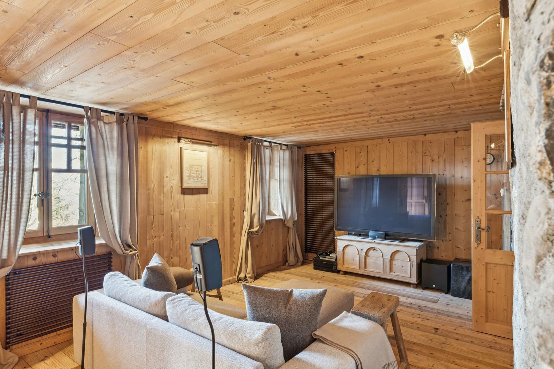  La Colline - Fully renovated chalet with character - 物件實景