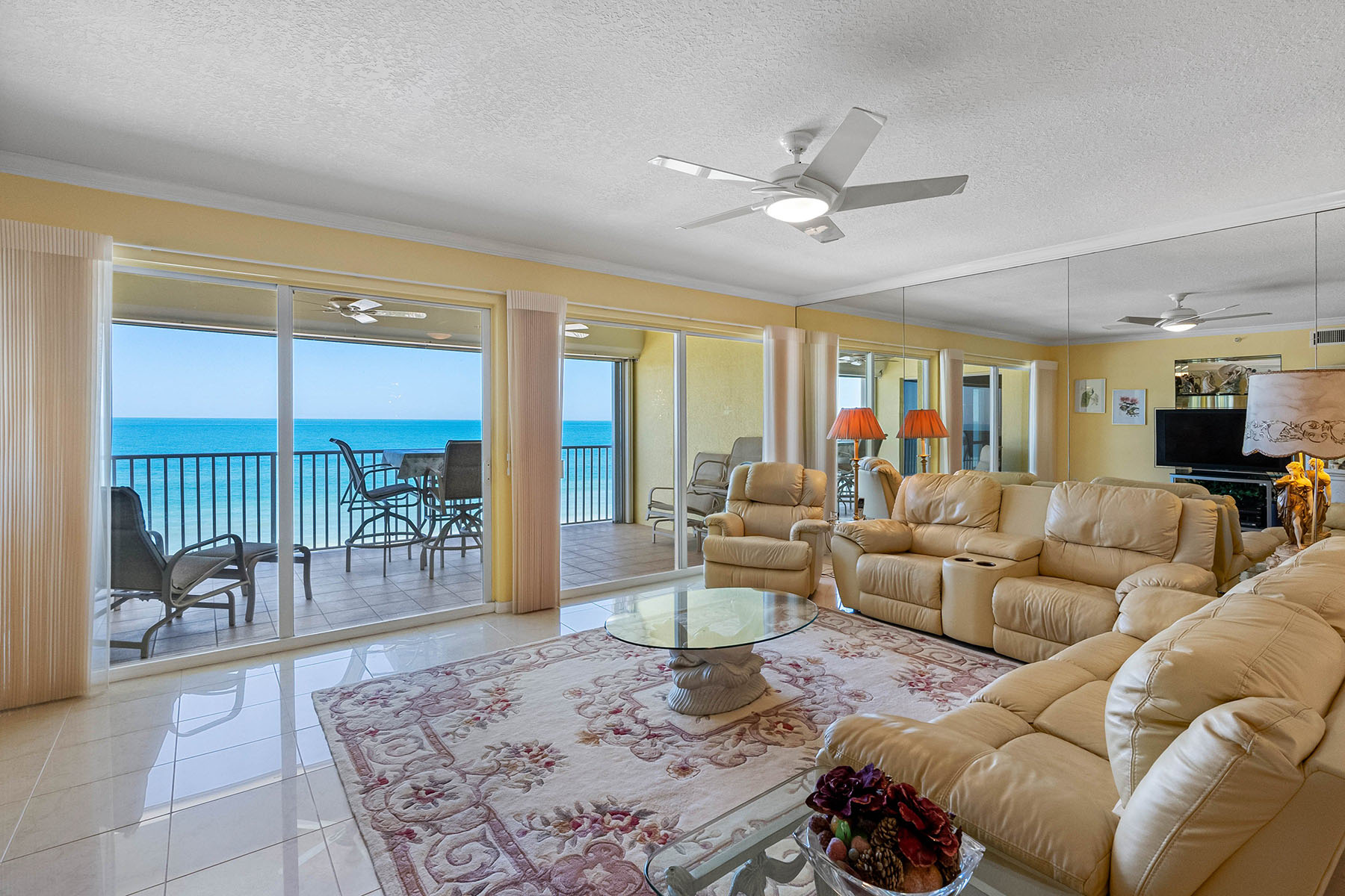  TIDES BEACH CLUB CONDO - 物件實景