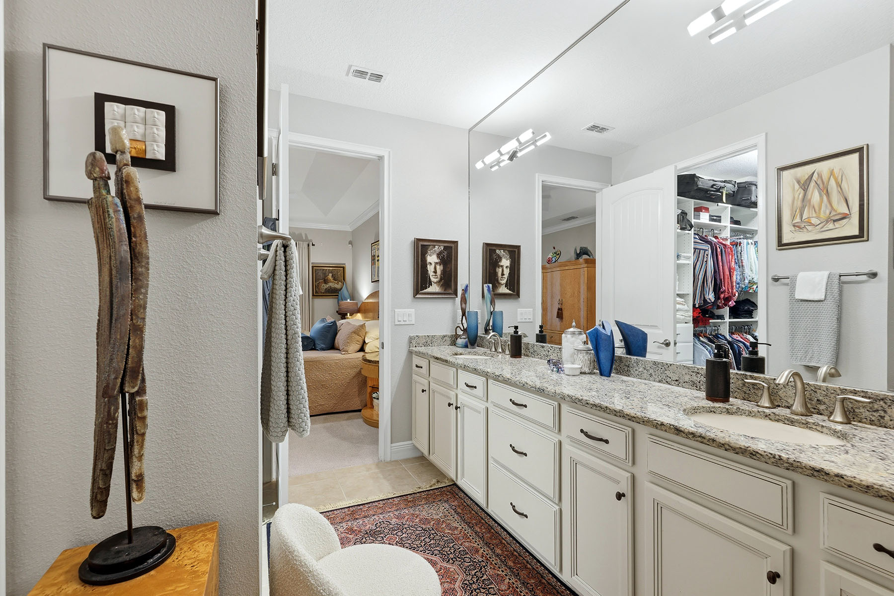  ENCLAVE/FRST LAKES - 物件實景