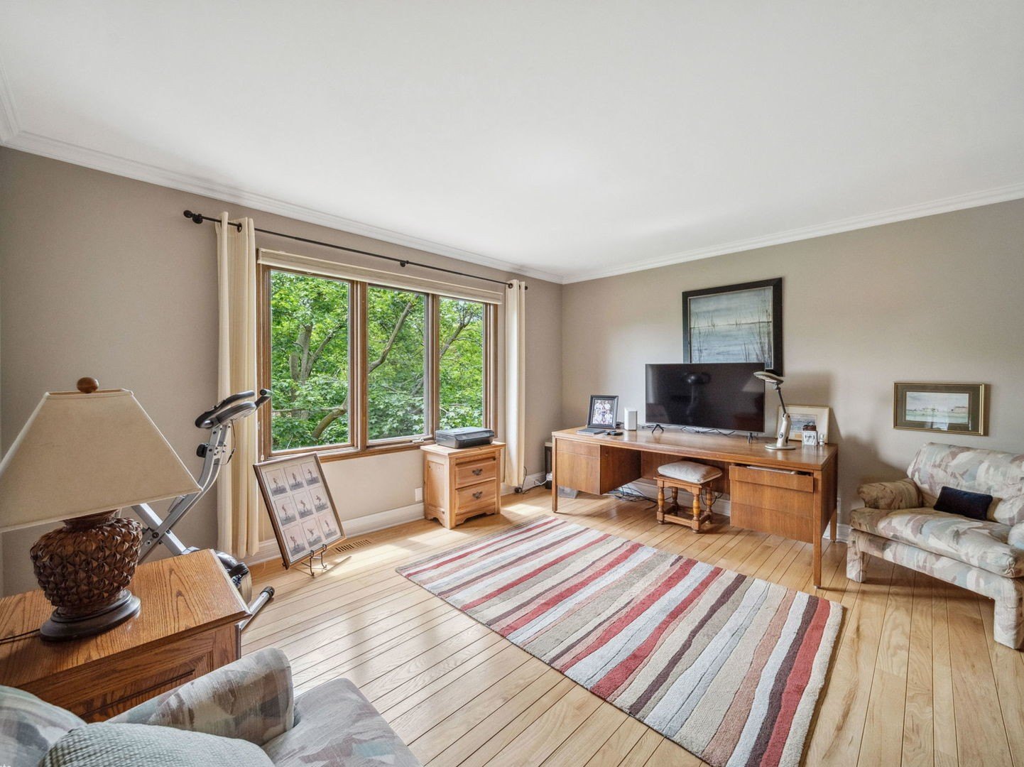 Oak Brook, Illinois, 60523, United States, 5 Bedrooms Bedrooms, ,3 BathroomsBathrooms,Residential,For Sale,2005653