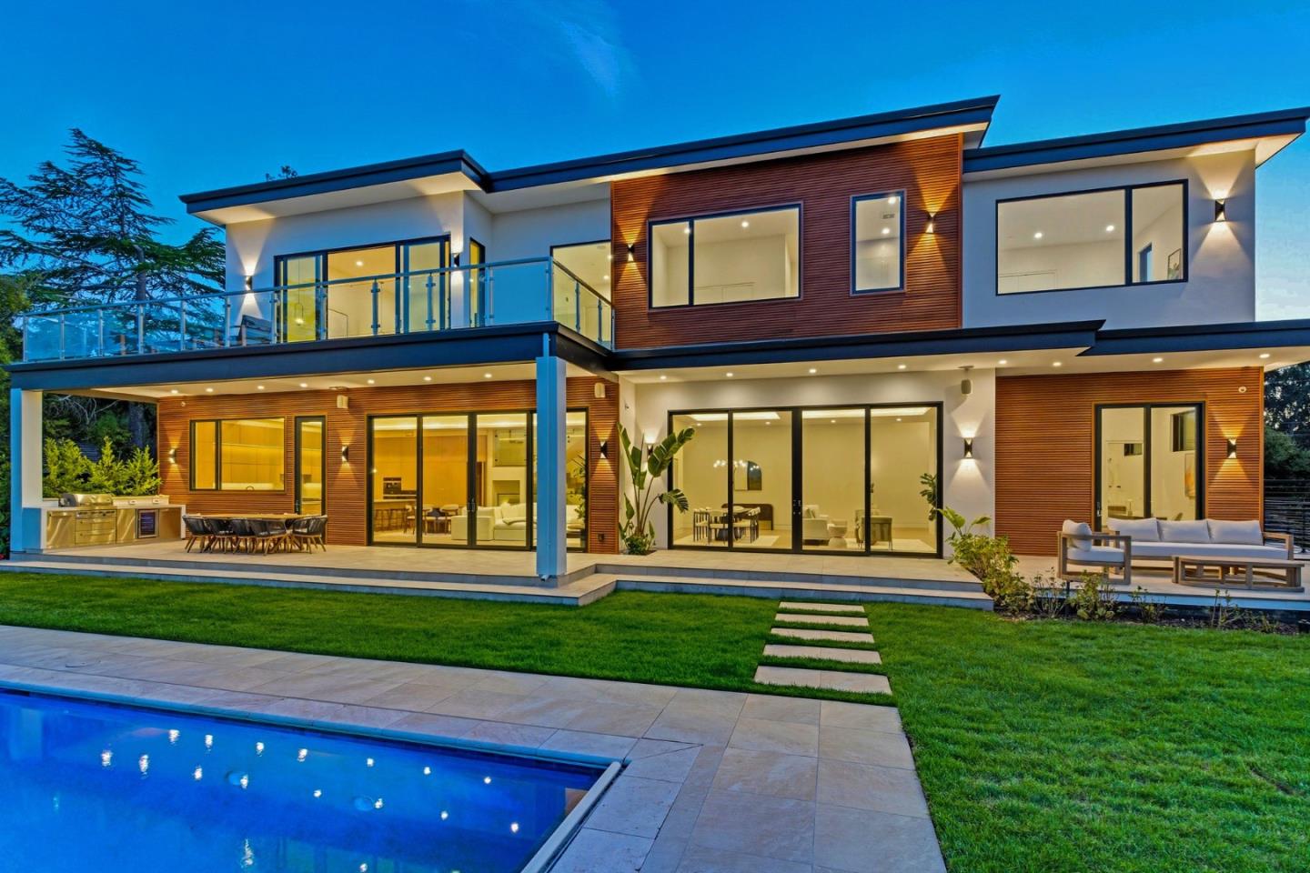 Hillsborough, California, 94010, United States, 8 Bedrooms Bedrooms, ,10 BathroomsBathrooms,Residential,For Sale,1949647