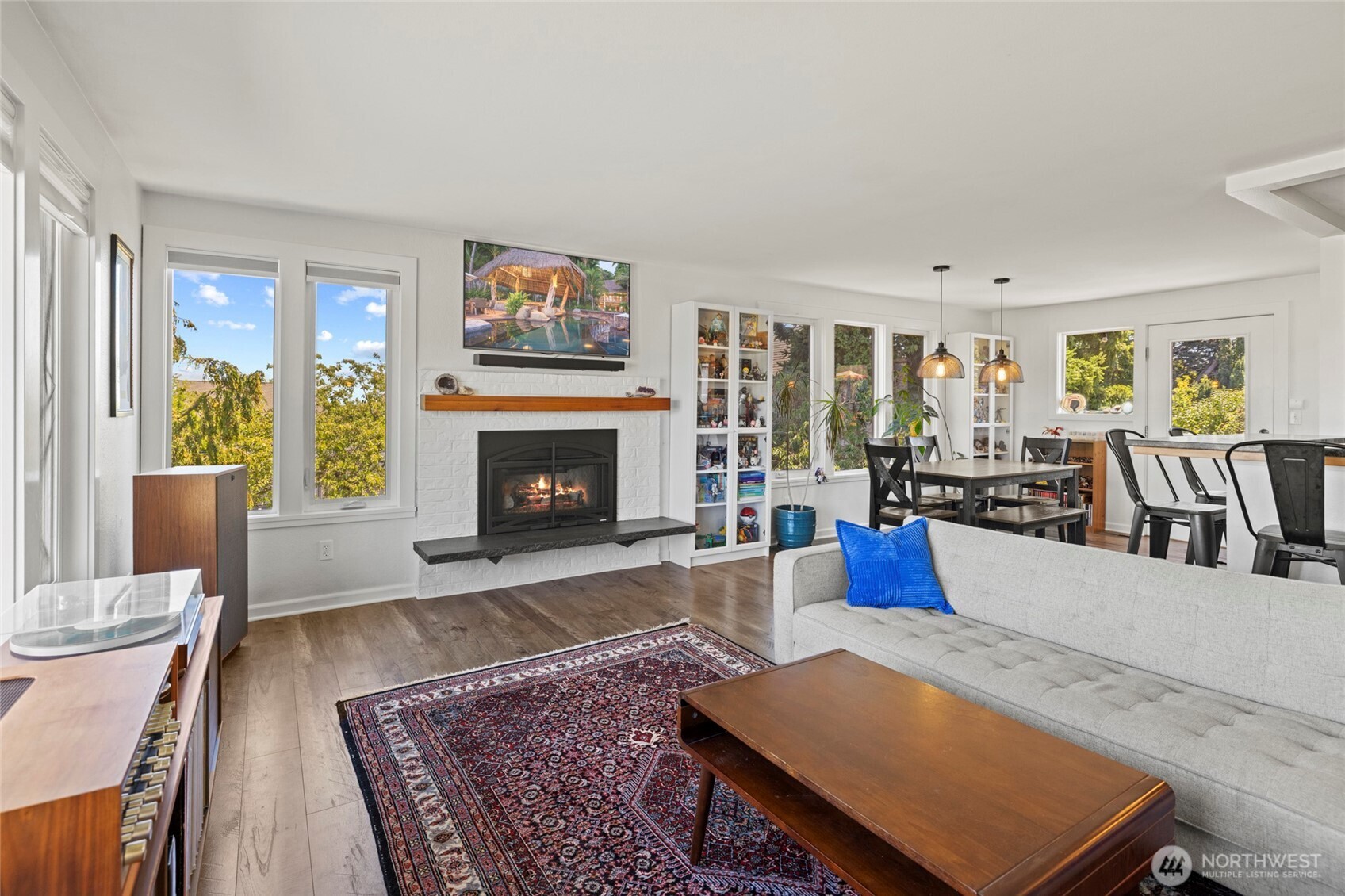 Anacortes, Washington, 98221, United States, 3 Bedrooms Bedrooms, ,1 BathroomBathrooms,Residential,For Sale,1914220