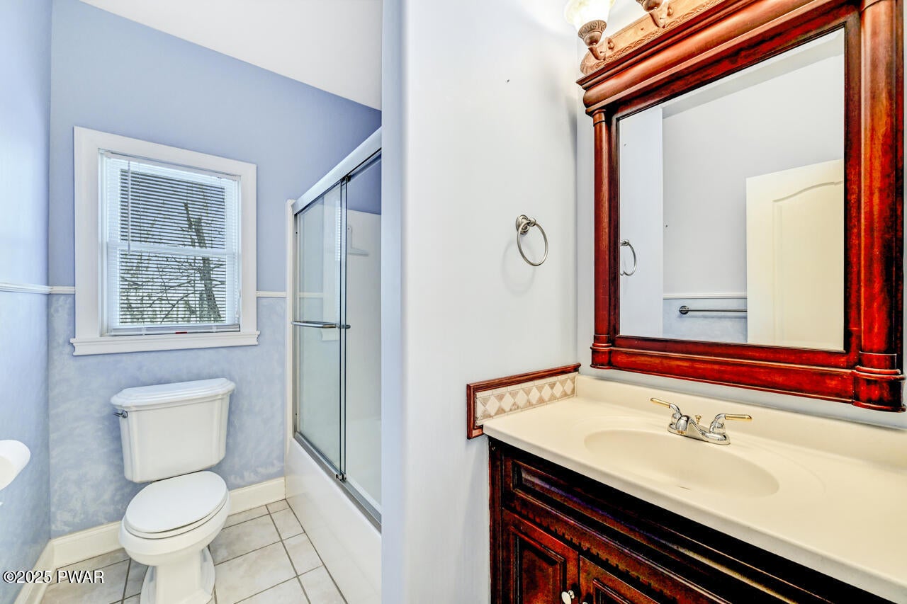 Lords Valley, Pennsylvania, 18428, United States, 3 Bedrooms Bedrooms, ,3 BathroomsBathrooms,Residential,For Sale,2005148