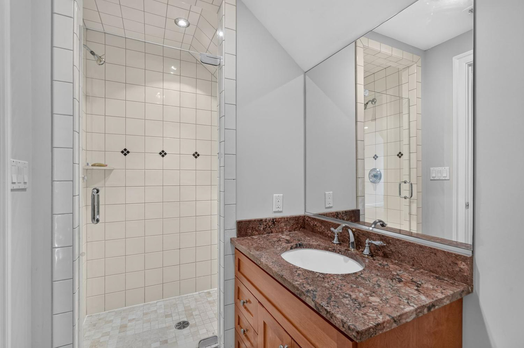  6202 Windward Place, Bethesda, MD, 20816 - 物件實景
