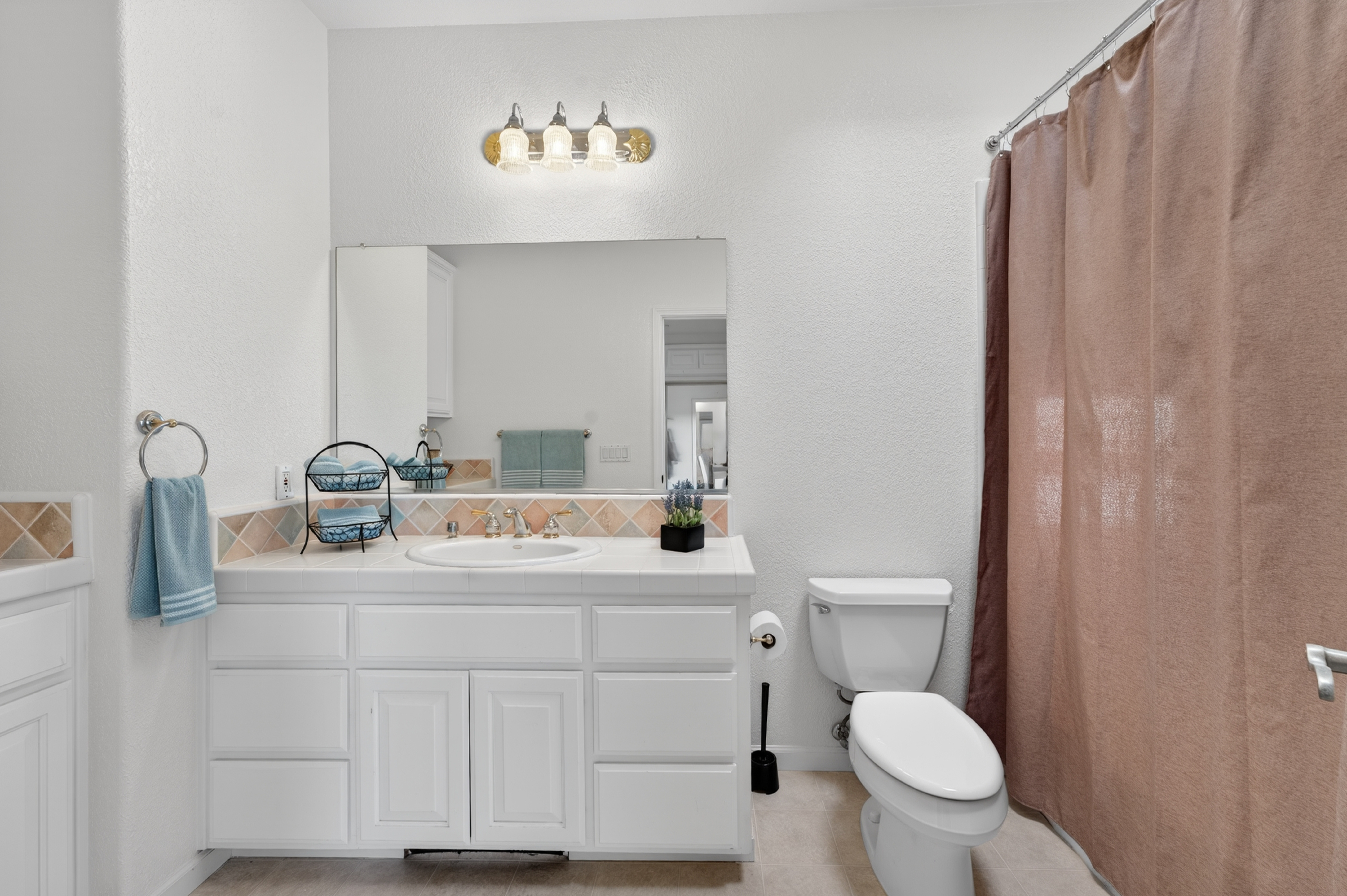  15620 Meadowlark Lane , Sutter Creek, CA 95685 - 物件實景