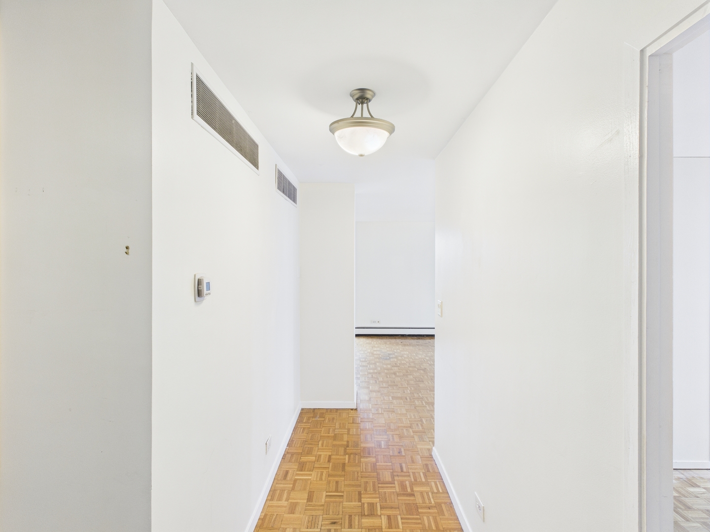 Chicago, Illinois, 60610, United States, 3 Bedrooms Bedrooms, ,2 BathroomsBathrooms,Residential,For Sale,1939067