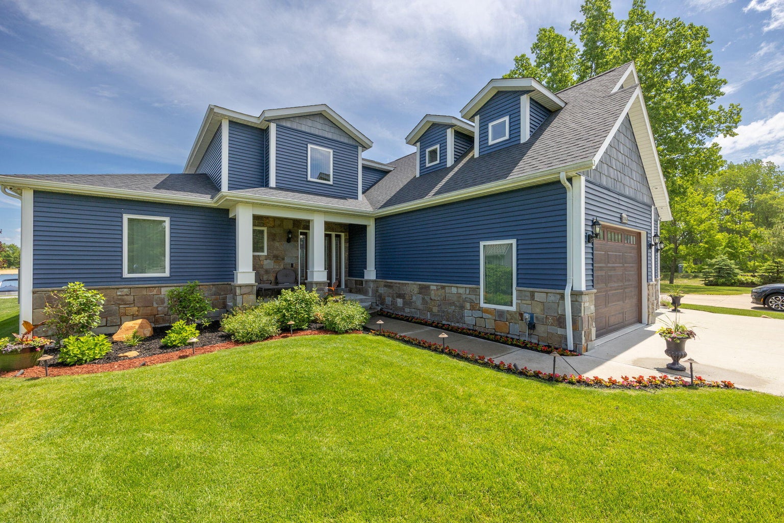 Canadian Lakes, Michigan, 49346, United States, 7 Bedrooms Bedrooms, ,5 BathroomsBathrooms,Residential,For Sale,1765643