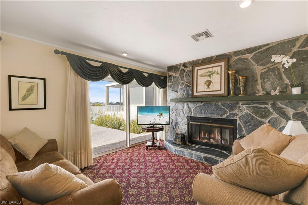 Naples, Florida, 34102, United States, 4 Bedrooms Bedrooms, ,4 BathroomsBathrooms,Residential,For Sale,1939219