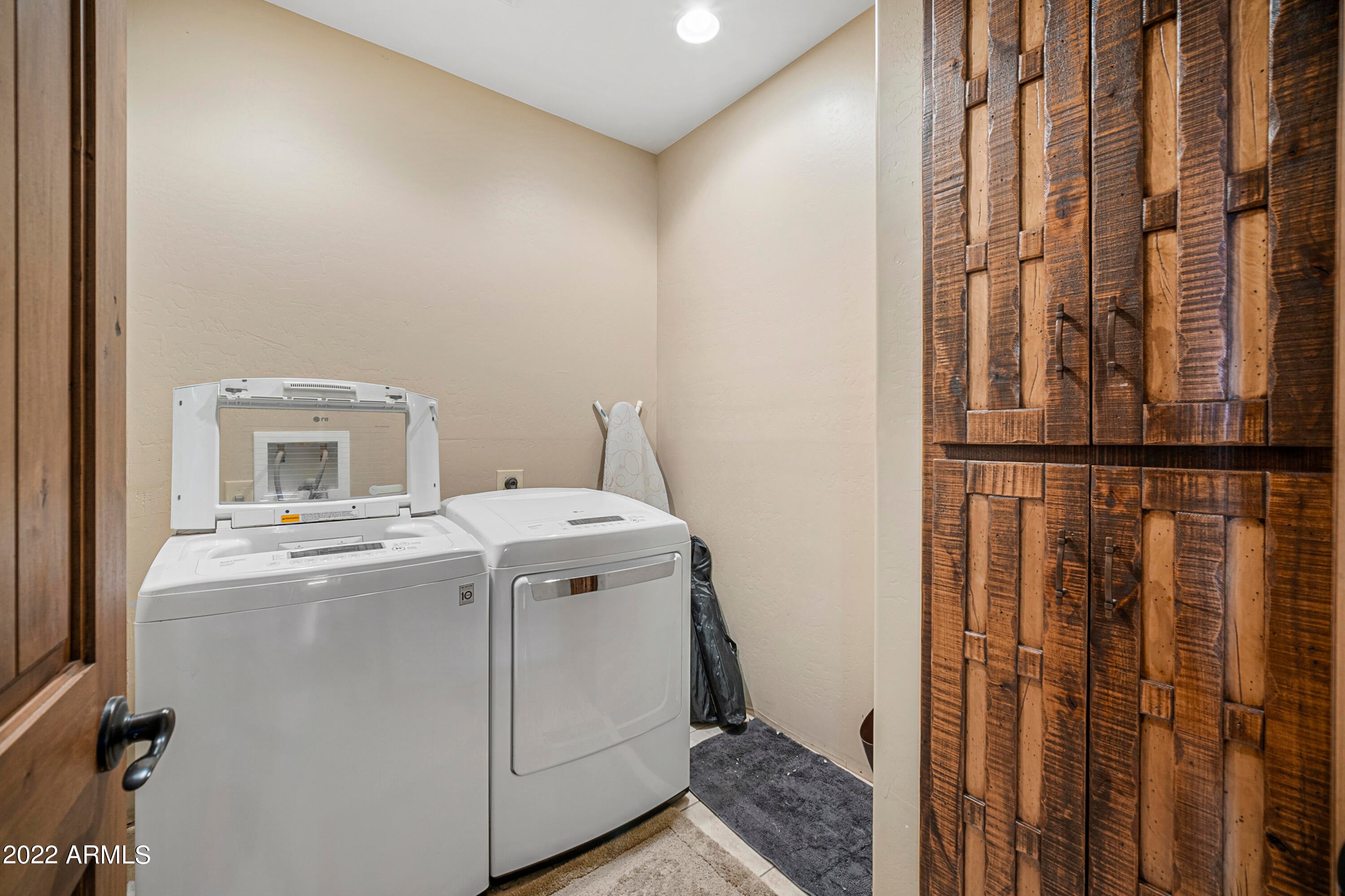 Wickenburg, Arizona, 85390, United States, 3 Bedrooms Bedrooms, ,3 BathroomsBathrooms,Residential,For Sale,2002542