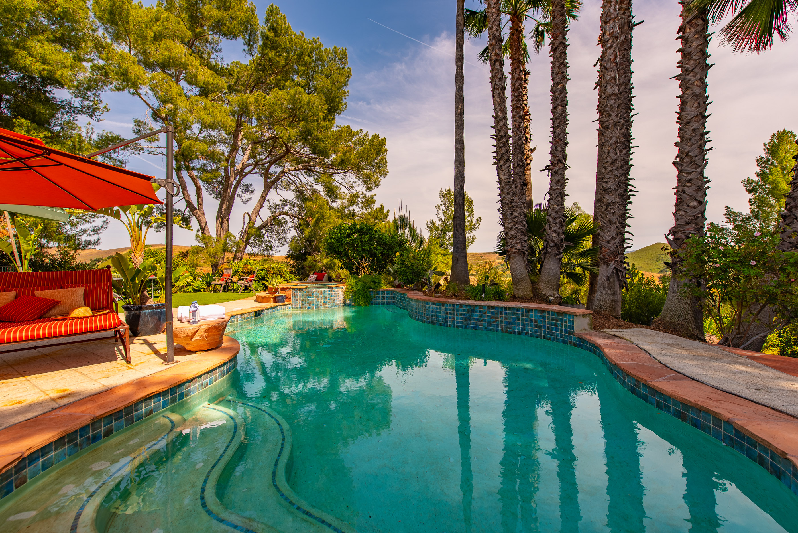  6110 Colodny Drive, Agoura Hills - 物件實景