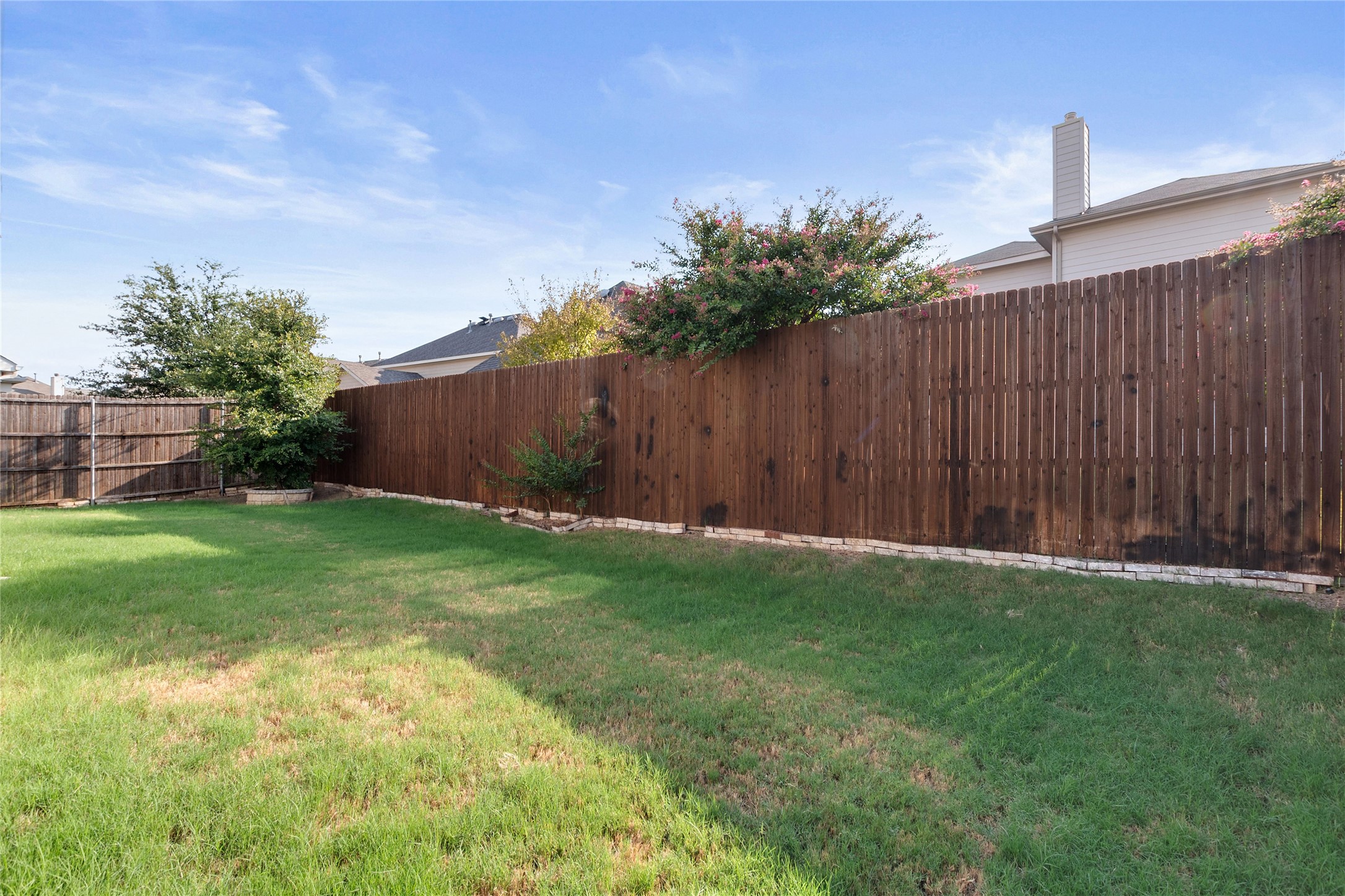 Fort Worth, Texas, 76262, United States, 5 Bedrooms Bedrooms, ,4 BathroomsBathrooms,Residential,For Sale,1917632