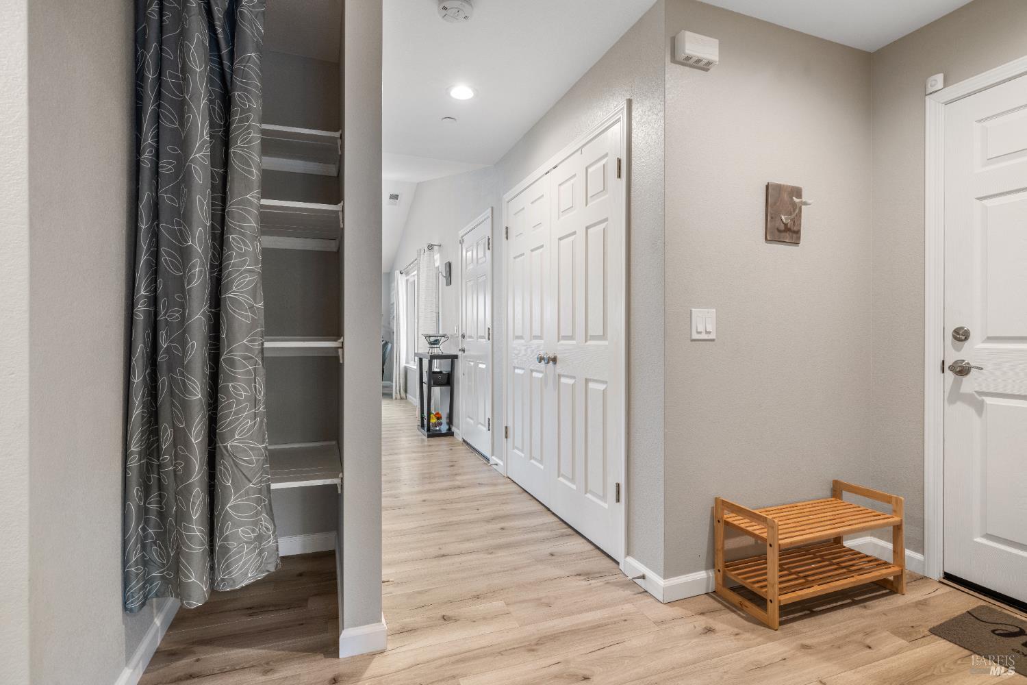 Petaluma, California, 94952, United States, 3 Bedrooms Bedrooms, ,2 BathroomsBathrooms,Residential,For Sale,1914314