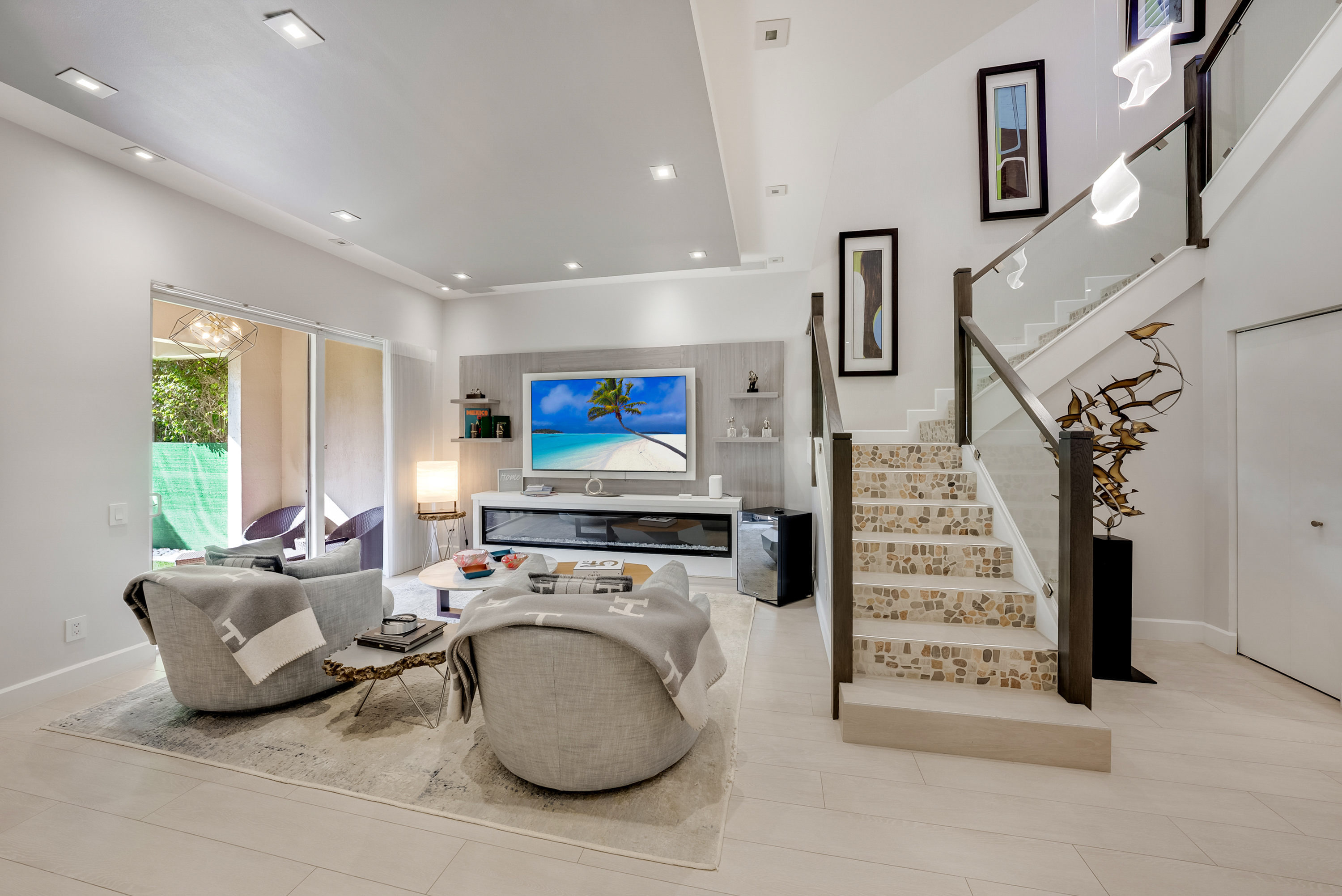  1366 W Harbor Vw W, Hollywood, FL, 33019 - 物件實景