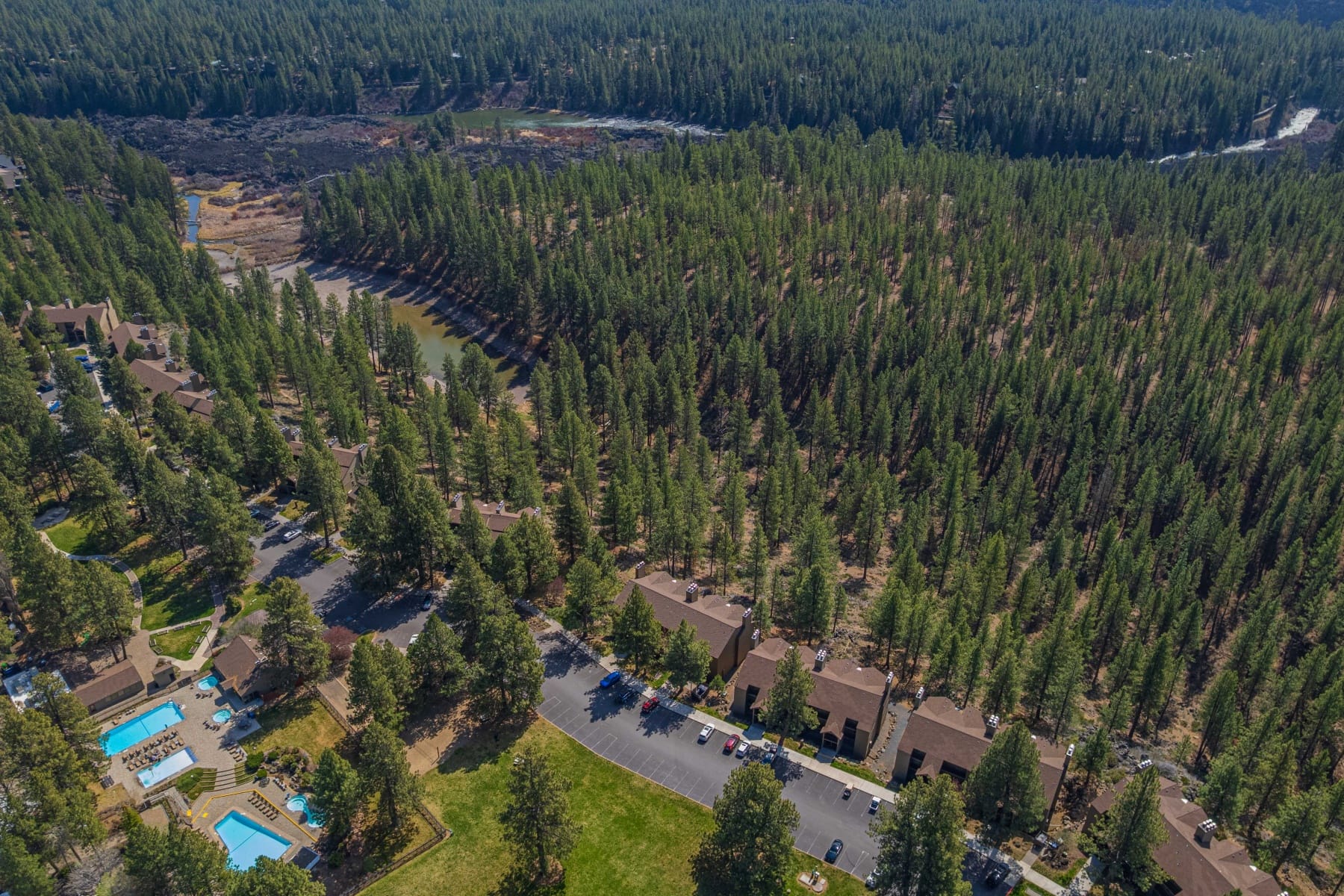  18575 SW Century Drive ## 1437 Bend, OR 97702 - 物件實景