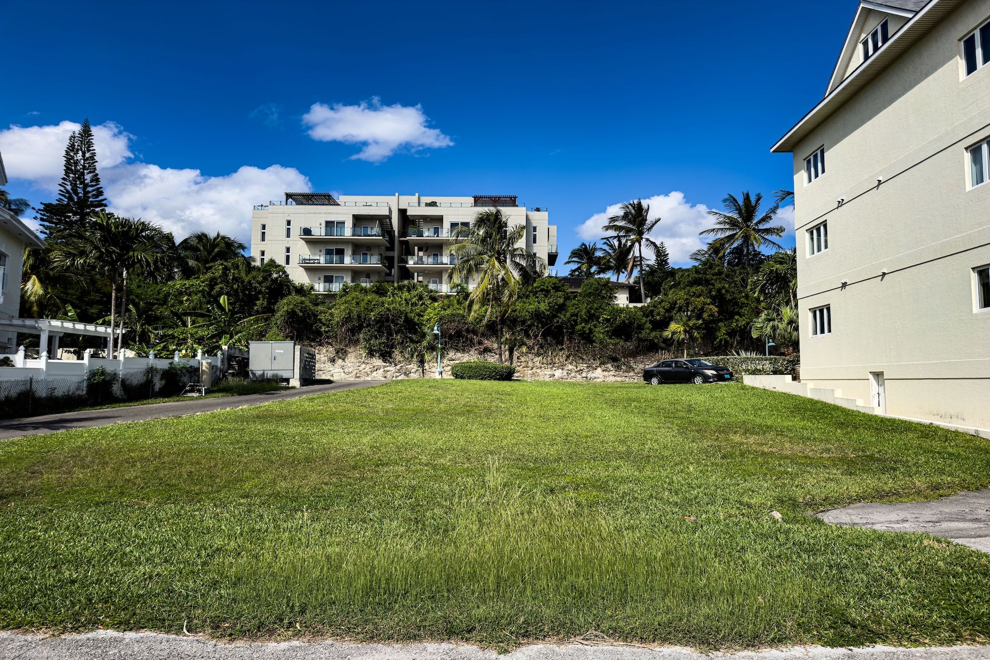  Harbour Colony Multifamily Lot - 物件實景