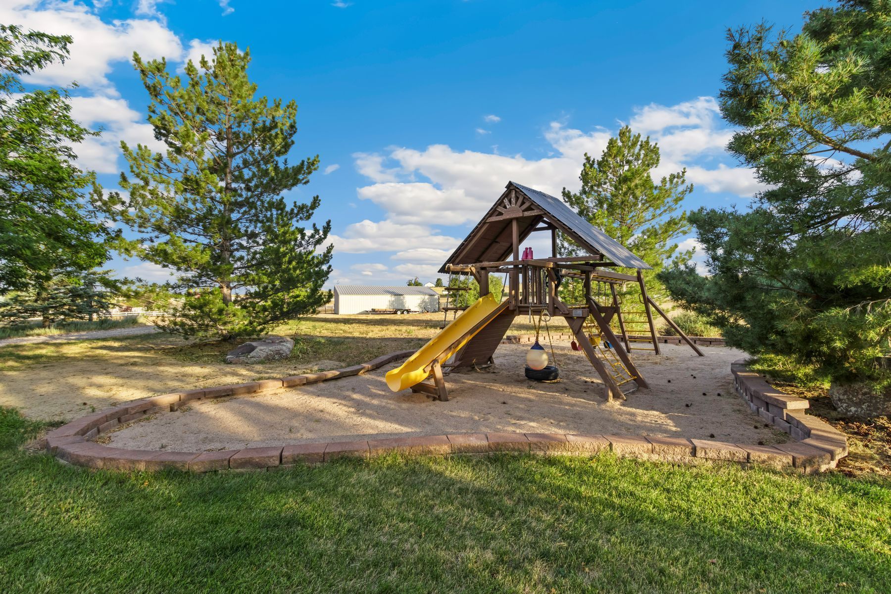  Stunning 5.1-Acre Horse Property in Southwest Loveland - 物件實景