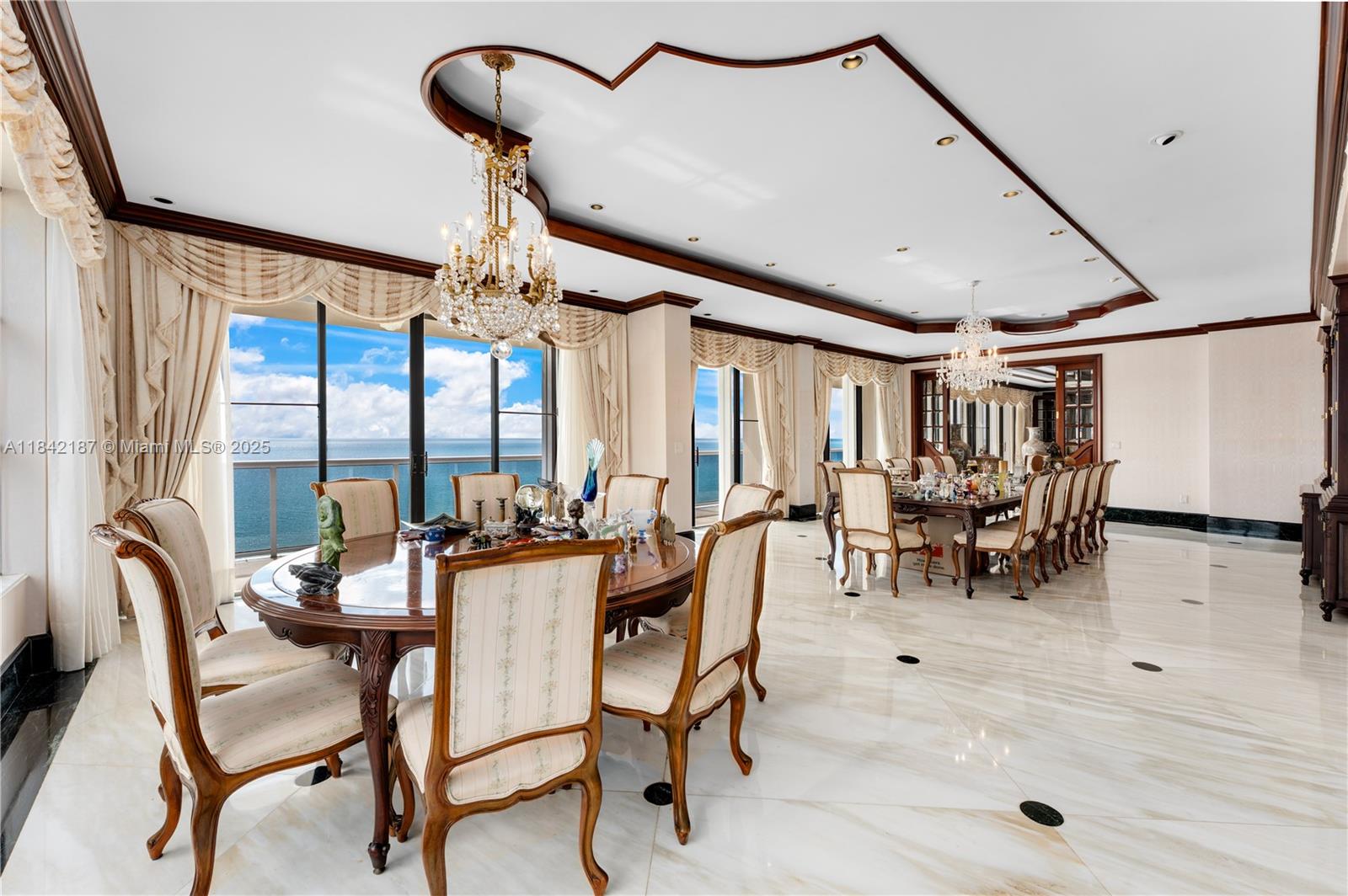 Miami Beach, Florida, 33140, United States, 4 Bedrooms Bedrooms, ,7 BathroomsBathrooms,Residential,For Sale,1895466