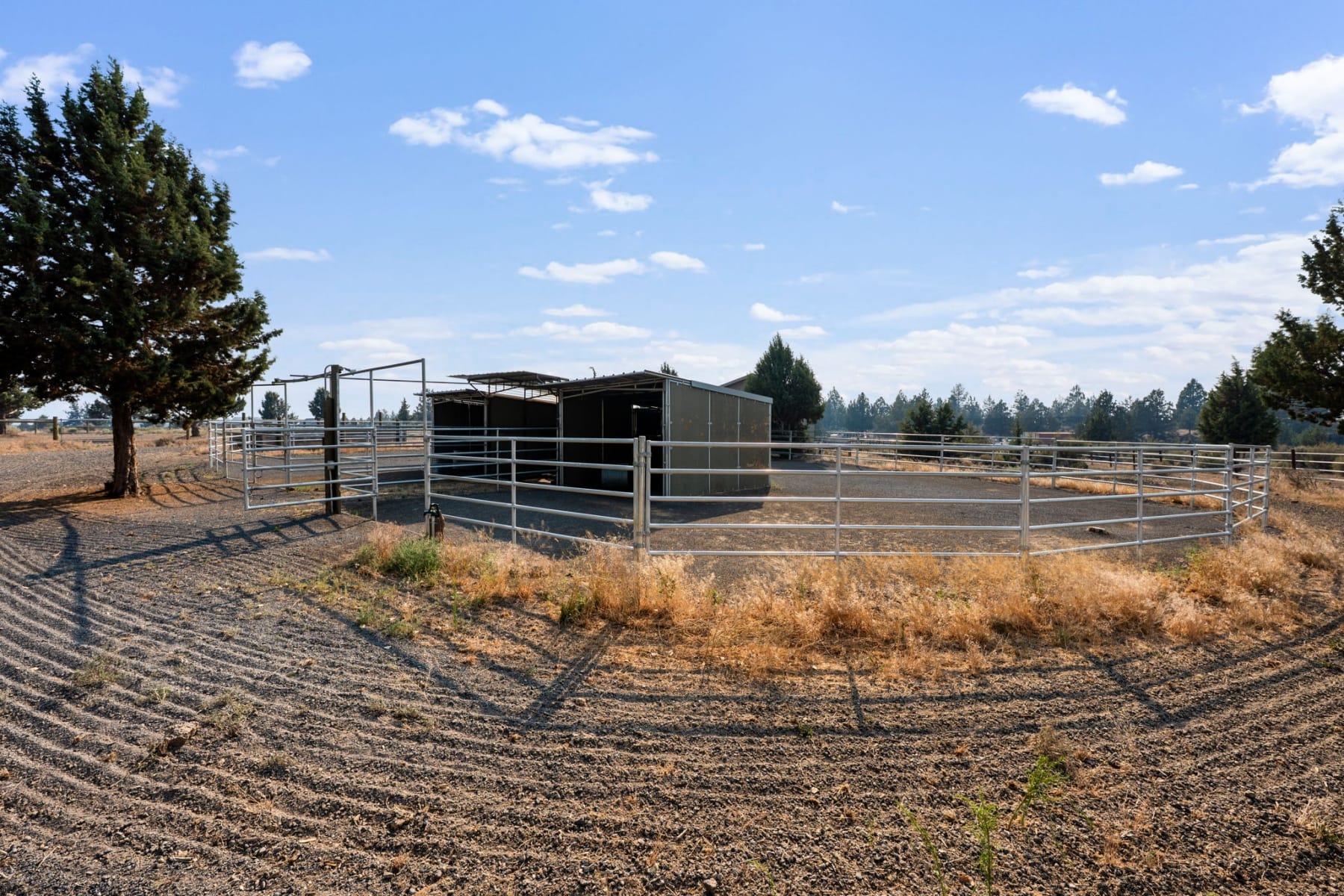  60835 Jennings Road Bend, OR 97702 - 物件實景