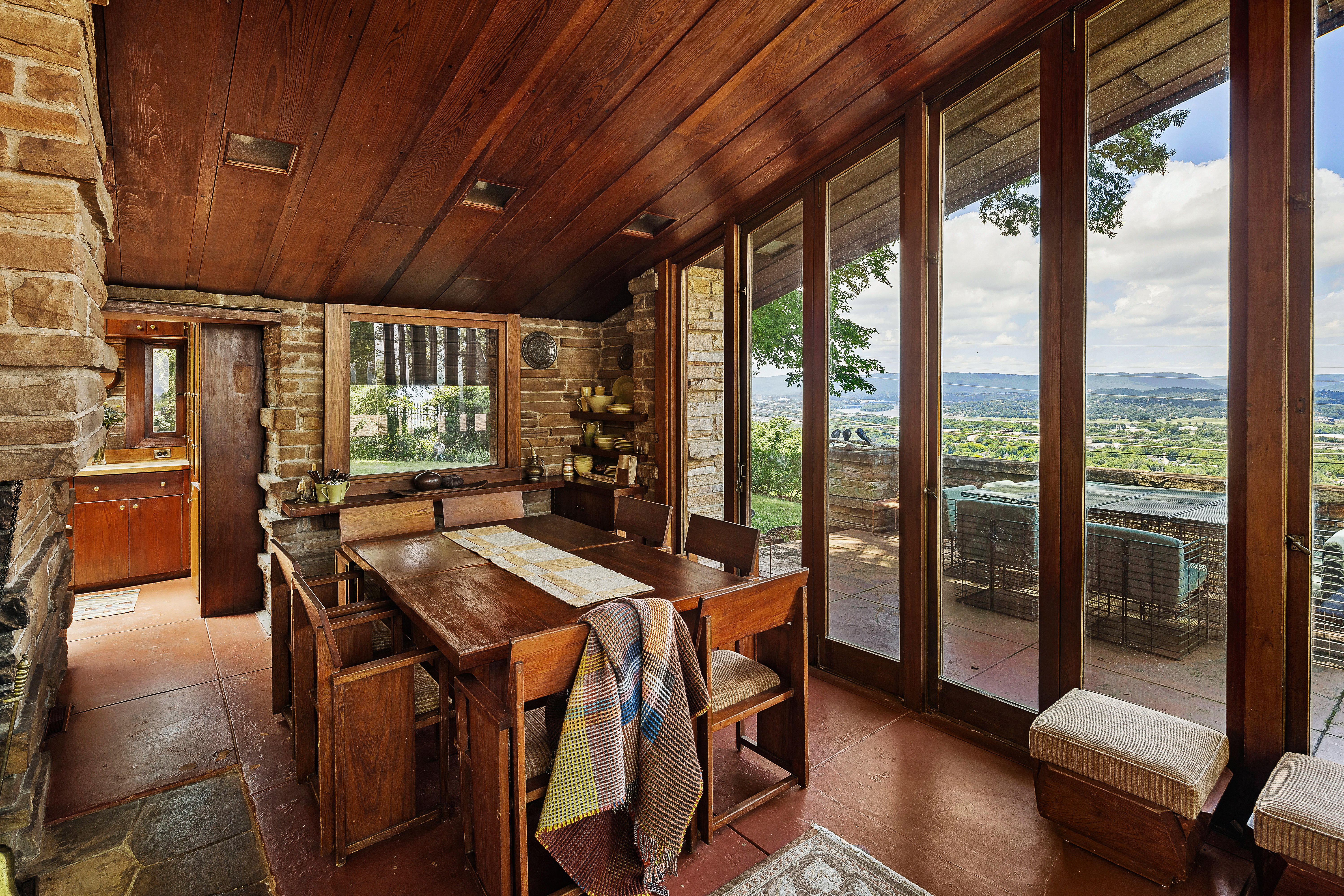  334 North Crest Road, Chattanooga, TN 37404 - 物件實景