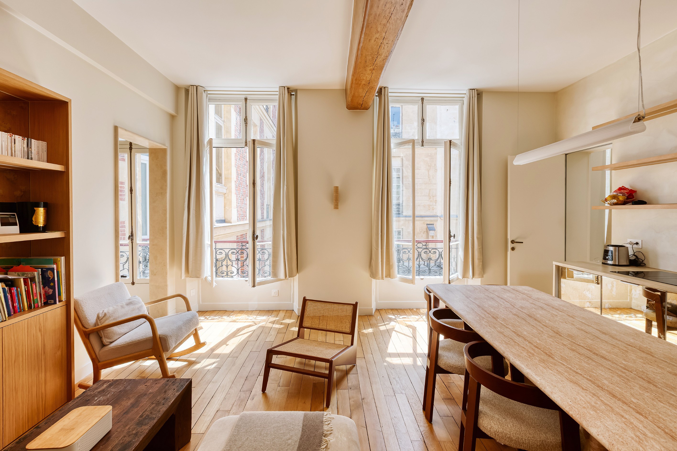  2 bedroom renovated apartment on Île-Saint-Louis - 物件實景