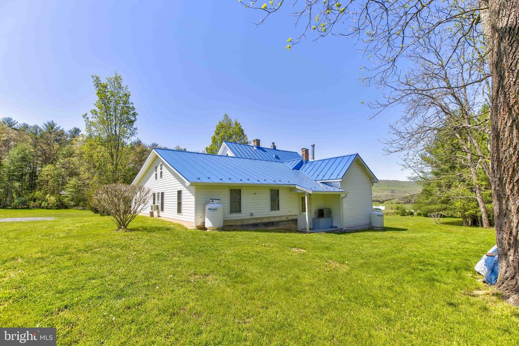 Wardensville, West Virginia, 26851, United States, 3 Bedrooms Bedrooms, ,1 BathroomBathrooms,Residential,For Sale,1930420