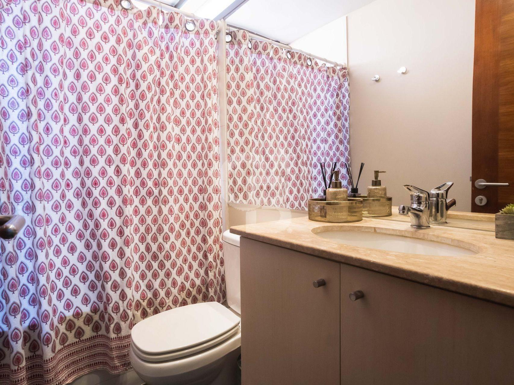 Lo Barnechea, Chile, 4 Bedrooms Bedrooms, ,3 BathroomsBathrooms,Residential,For Sale,1969054